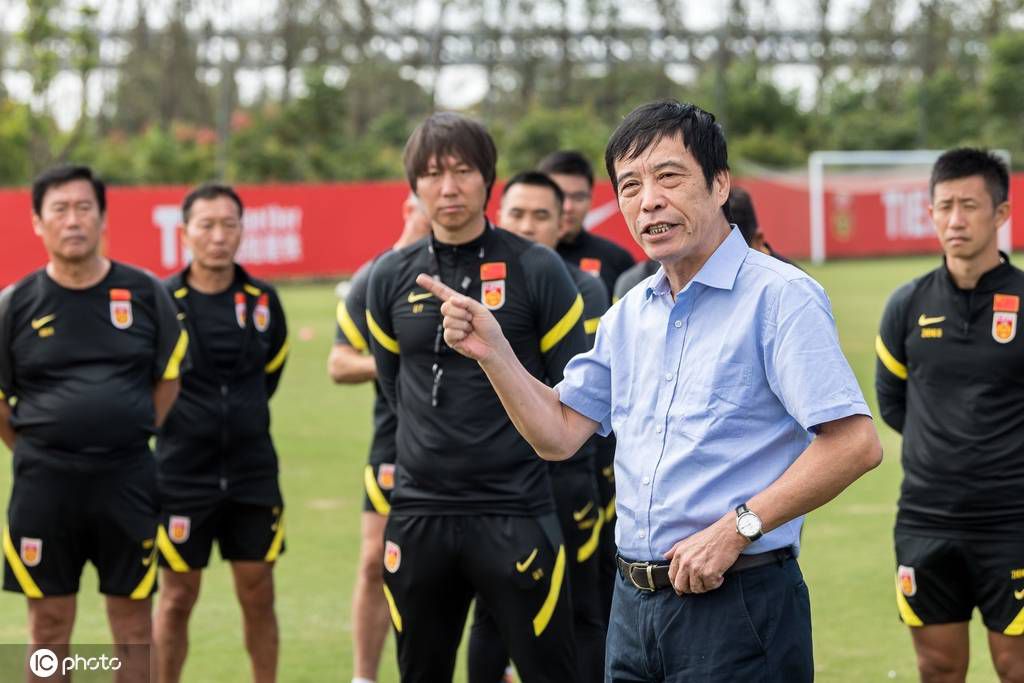 赛前球队对于本场的信心，以及本场比赛会使用的阵型：“这场比赛，一部分的命运仍掌握在我们自己手中，我们仍旧有继续欧战的机会，我想我们在小组比赛一开始就接受了这个现实。